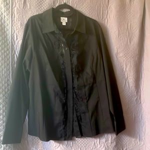 Women’s plus 2x collard, button down,  long sleeve black shirt